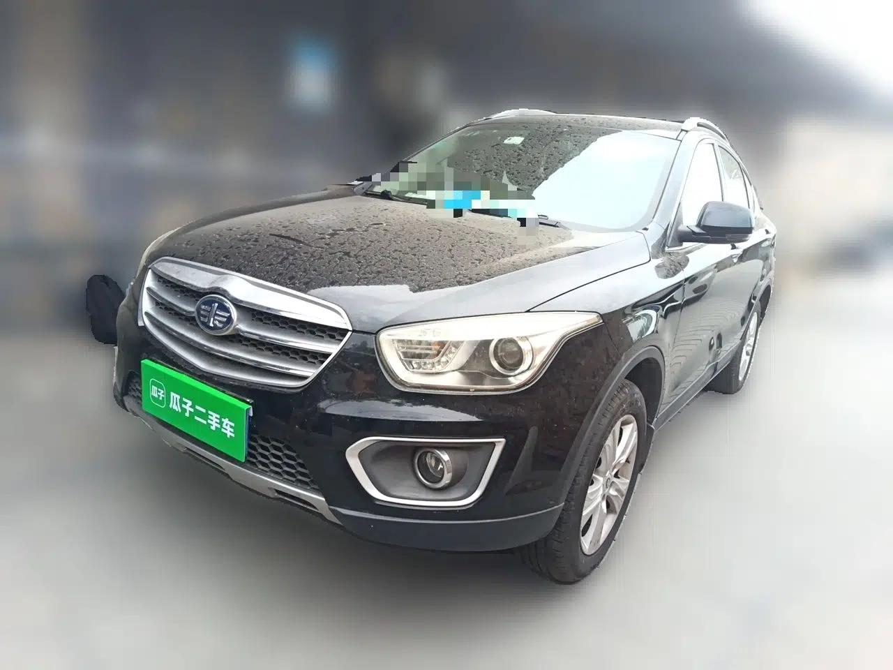 Bestune X80 2015 2.0L Automatic Comfort Anniversary Edition — миниатюра 1