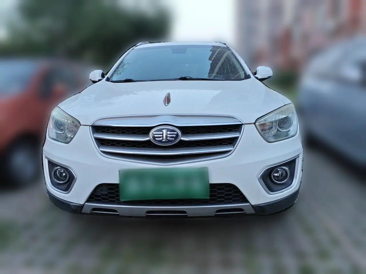Bestune X80 2013 2.0L automatic comfort version — миниатюра 2
