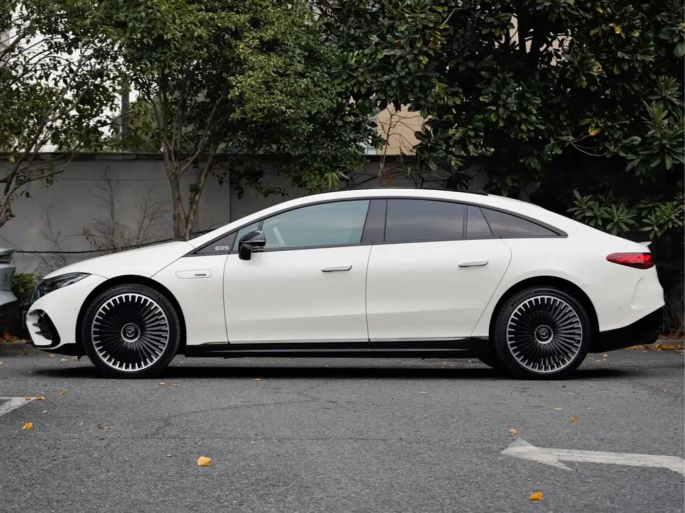 2022 Mercedes-Benz EQS AMG 53 4MATIC+ — миниатюра 3
