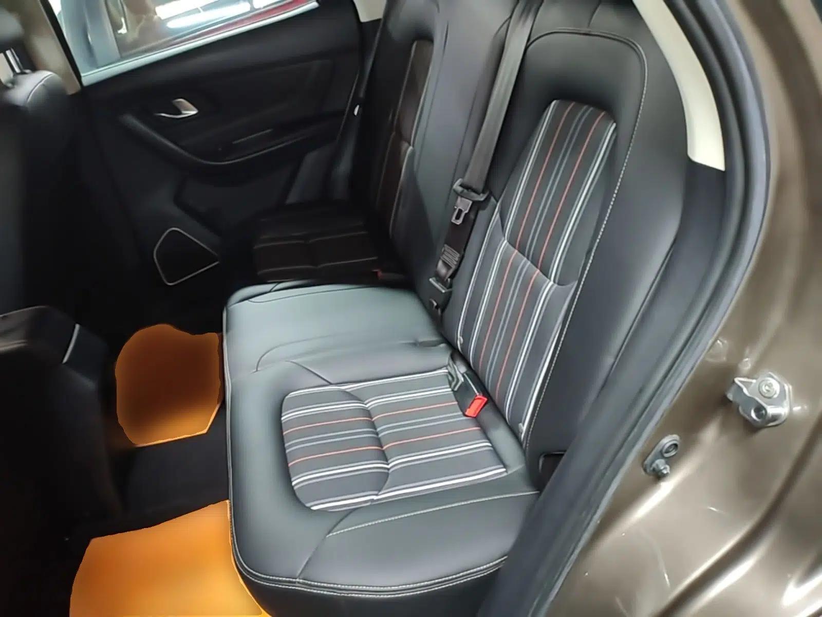 Bestune X40 2018 Internet Celebrity Edition 1.6L Manual Comfort Version — миниатюра 20