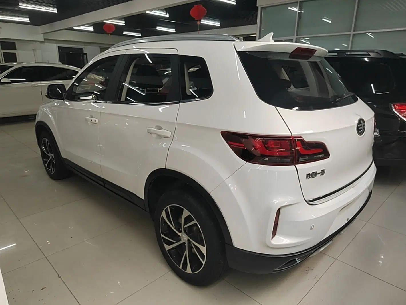 Bestune X40 2019 1.6L Automatic Luxury Edition China VI — миниатюра 4