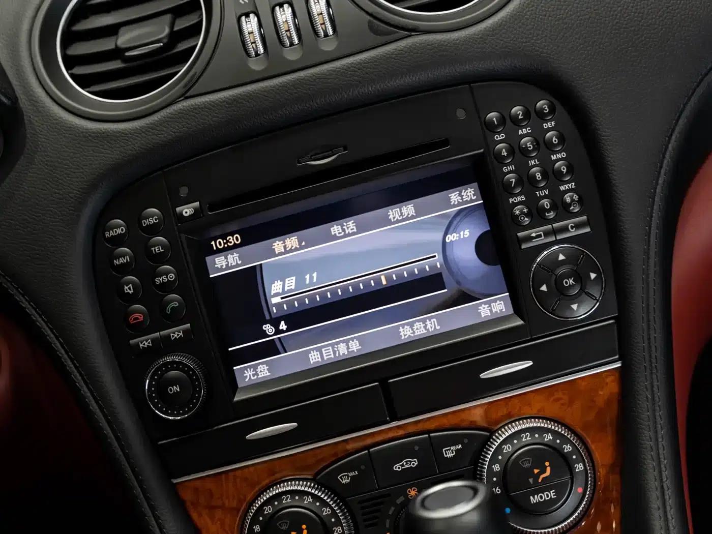 Mercedes-Benz SL-Class 2008 SL 500 — миниатюра 16
