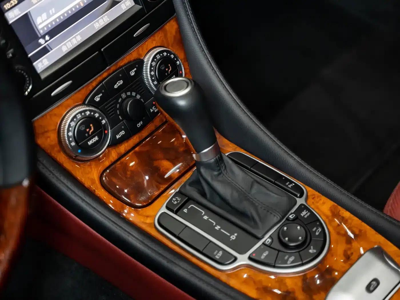 Mercedes-Benz SL-Class 2008 SL 500 — миниатюра 18
