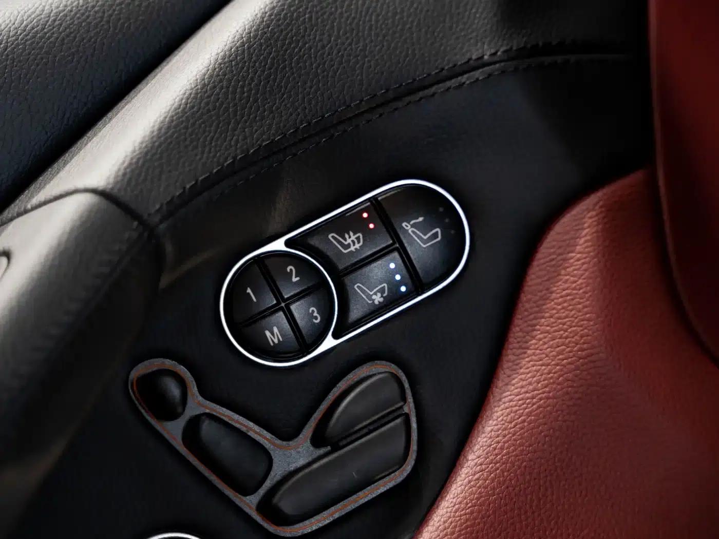 Mercedes-Benz SL-Class 2008 SL 500 — миниатюра 21