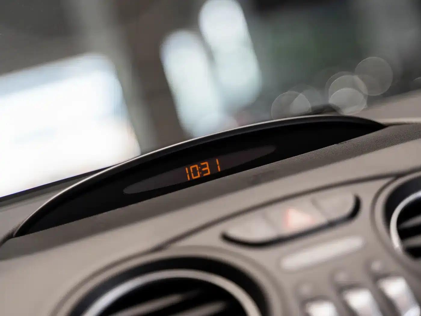 Mercedes-Benz SL-Class 2008 SL 500 — миниатюра 22