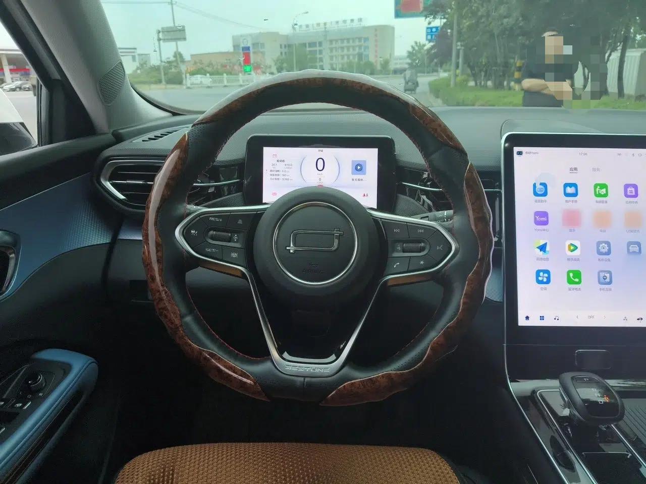 Bestune T90 2023 1.5T DCT Automatic Luxury Edition — миниатюра 11