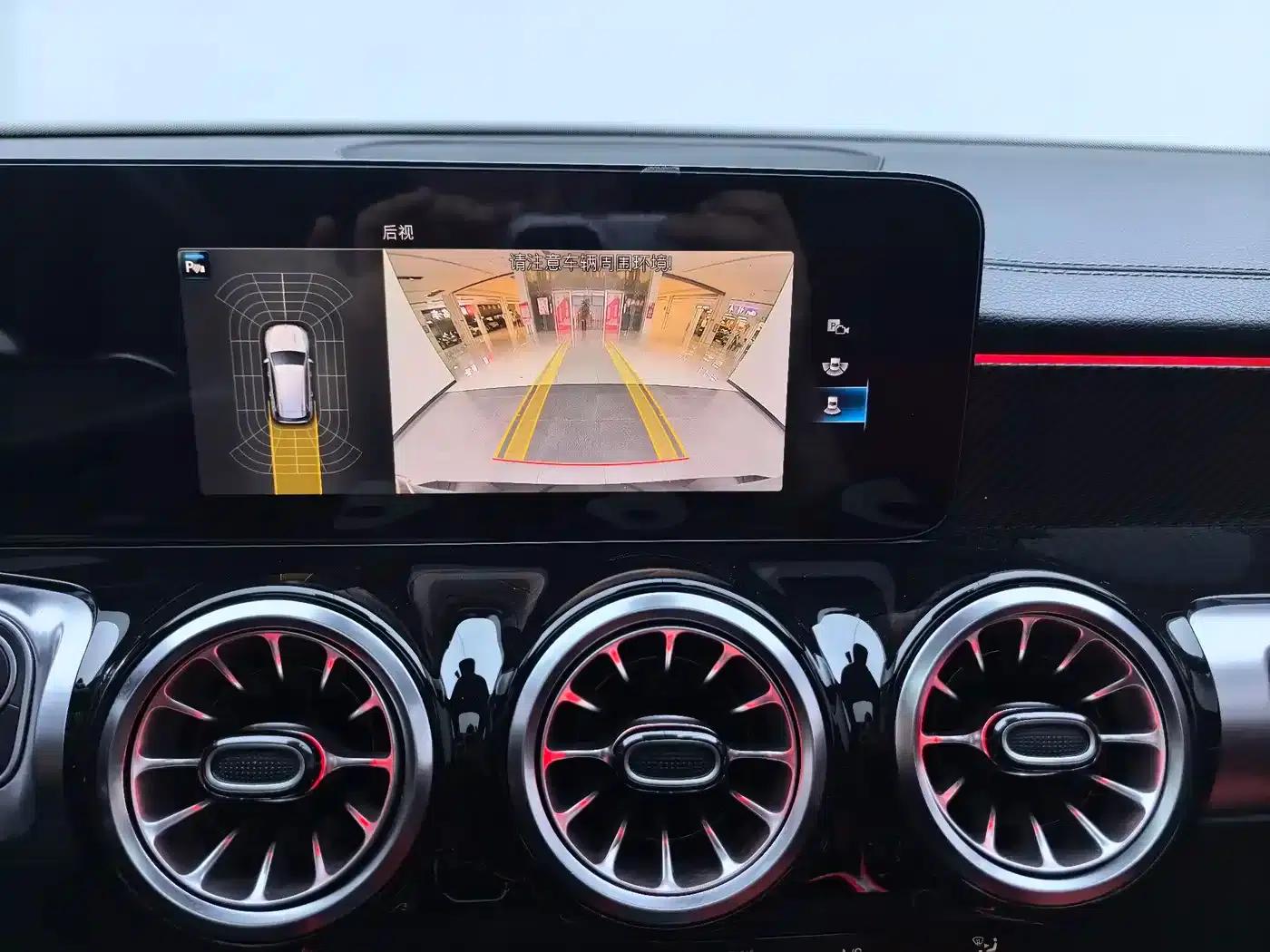 2023 Mercedes-Benz GLB AMG 35 4MATIC — миниатюра 5
