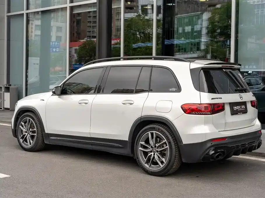 2021 Mercedes-Benz GLB AMG 35 4MATIC — миниатюра 11