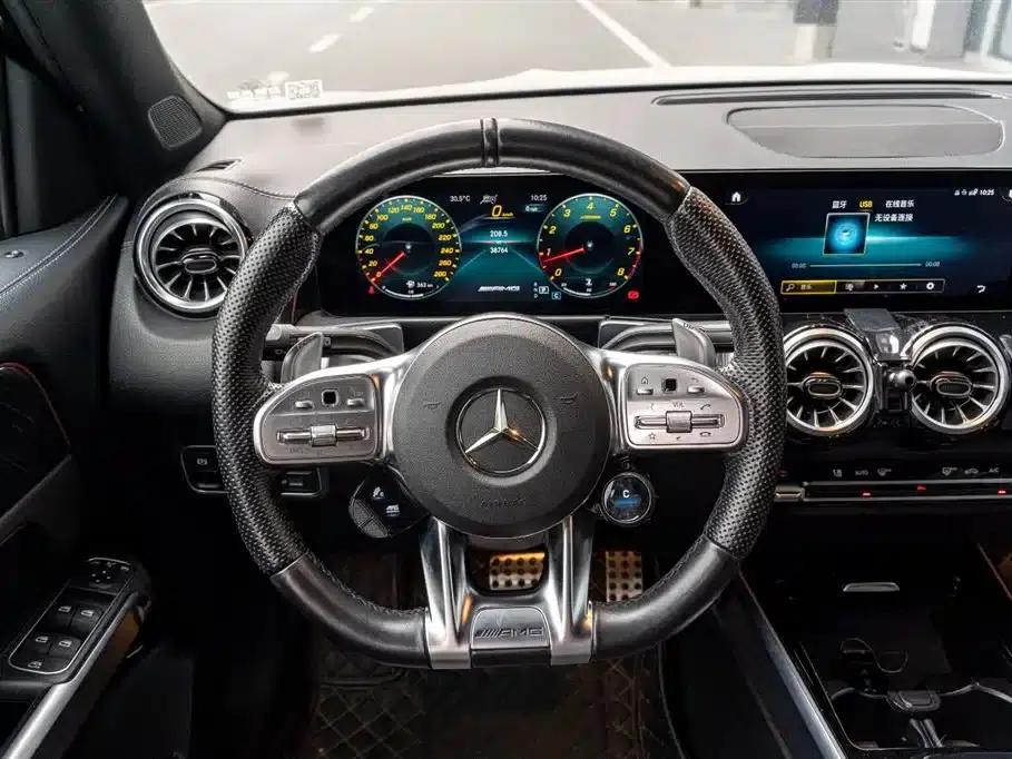 2021 Mercedes-Benz GLB AMG 35 4MATIC — миниатюра 21