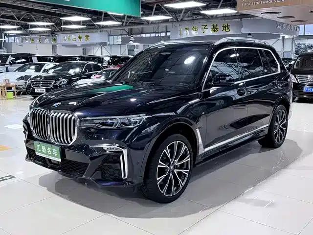 2019 BMW X7 xDrive40i Executive M Sport Package