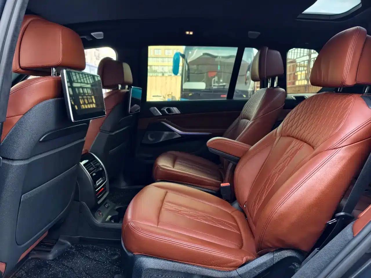 2019 BMW X7 xDrive40i Executive M Sport Package — миниатюра 6