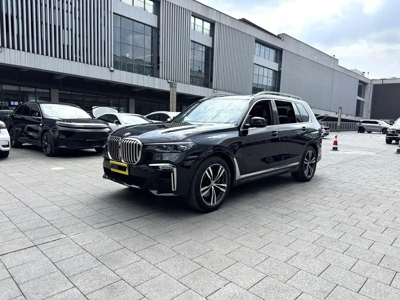 BMW X7 2019 xDrive40i M Sport Package — миниатюра 1
