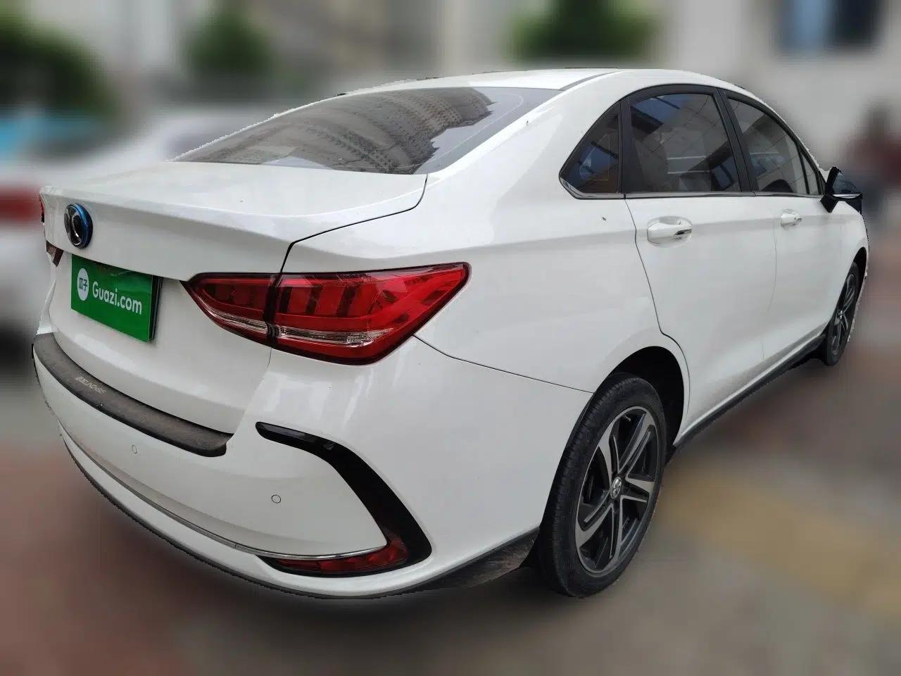 BAIC Beijing EU5 2018 R550 Smart Trend Edition — миниатюра 6