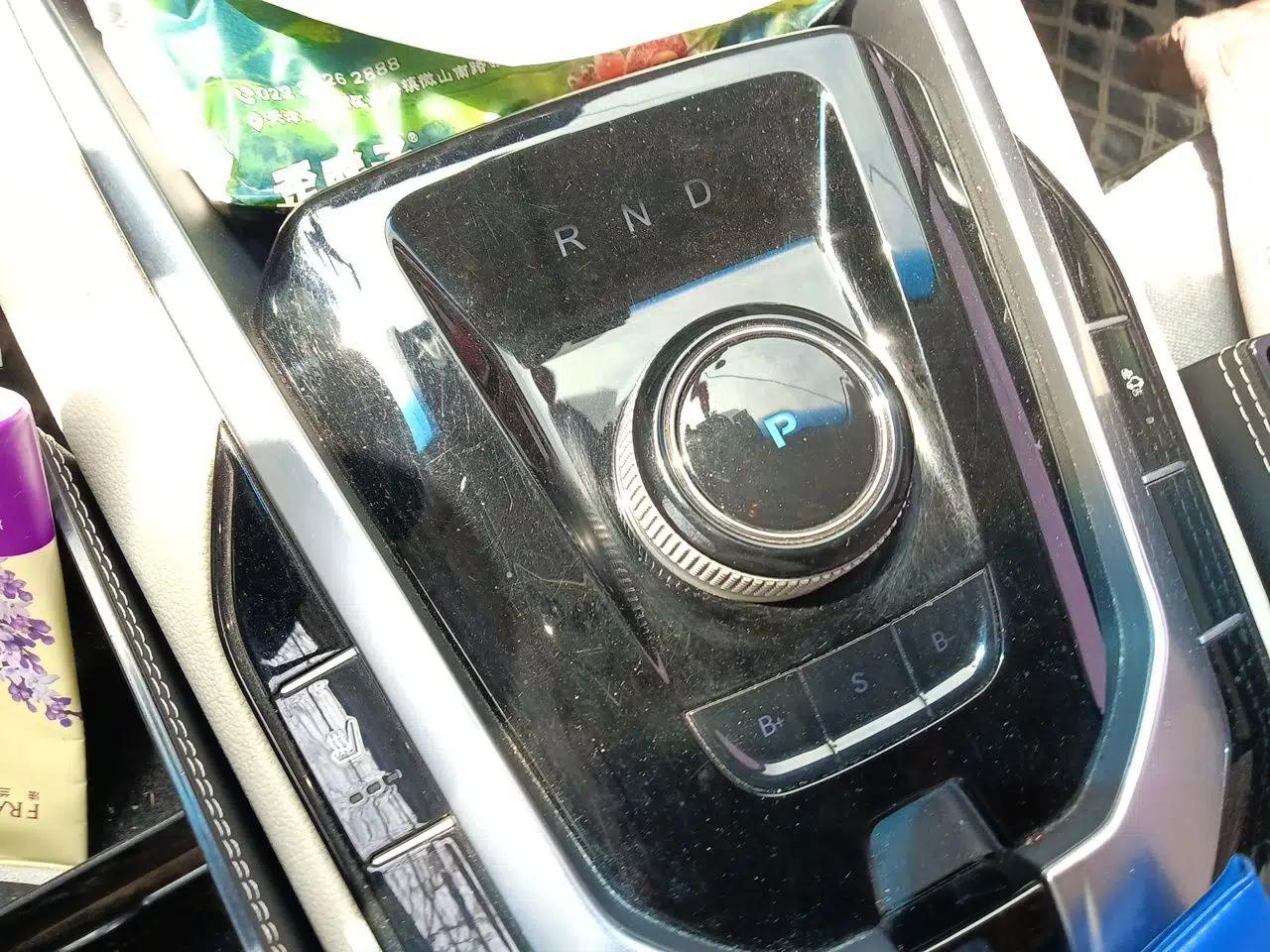 BAIC Beijing EU5 2018 R500 Smart Edition — миниатюра 15