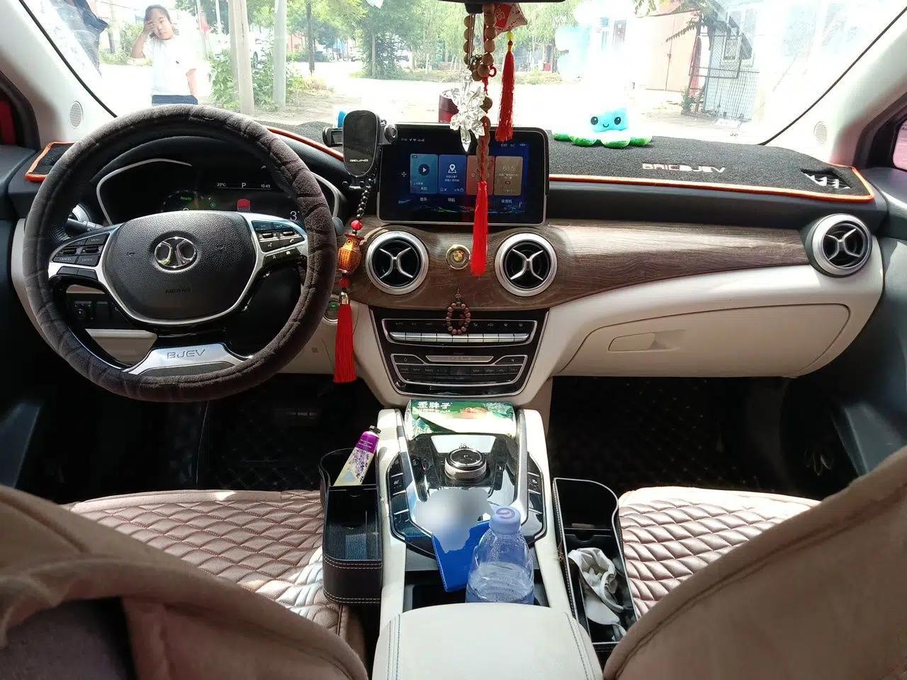 BAIC Beijing EU5 2018 R500 Smart Edition — миниатюра 10