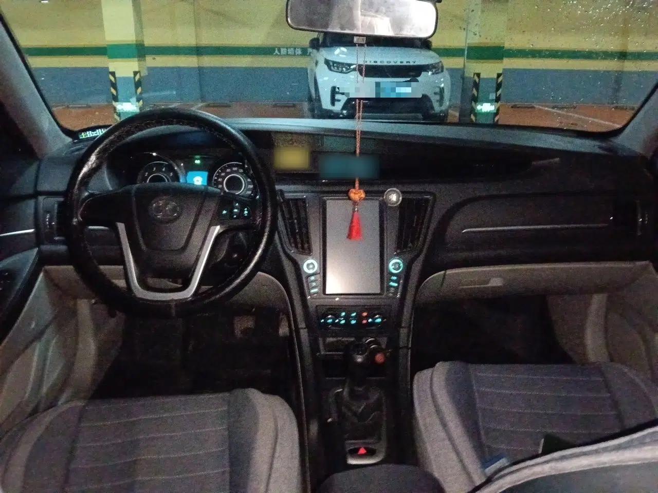 BAIC Senova D50 2014 1.5L manual comfort version — миниатюра 10