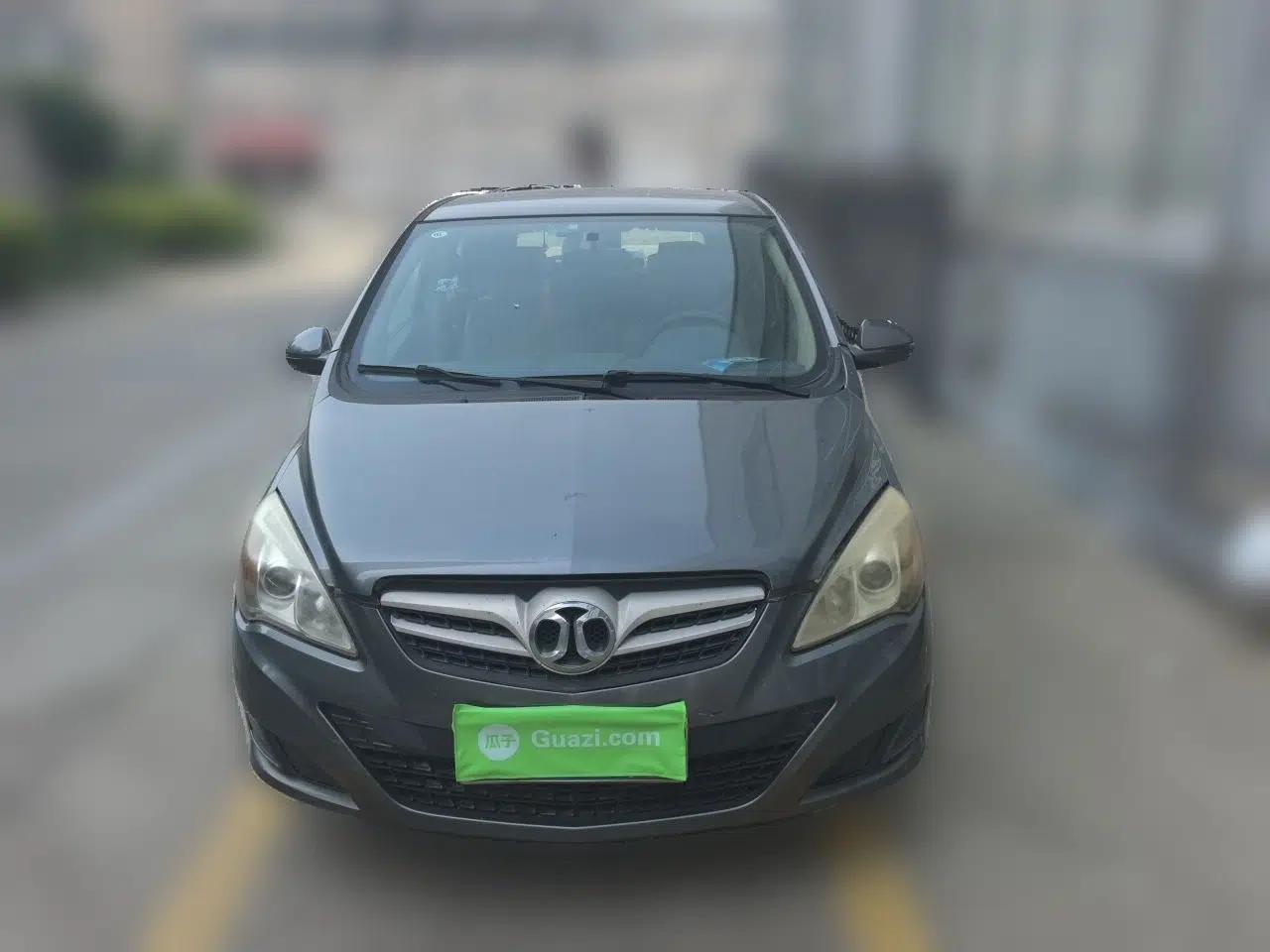 BAIC E Series 2013 Hatchback 1.5L Manual Lotte Edition — миниатюра 2