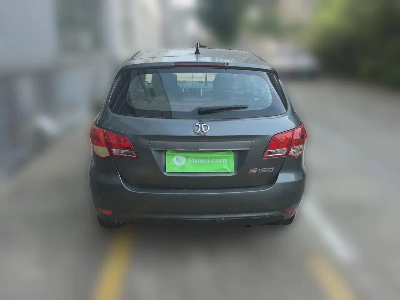 BAIC E Series 2013 Hatchback 1.5L Manual Lotte Edition — миниатюра 5