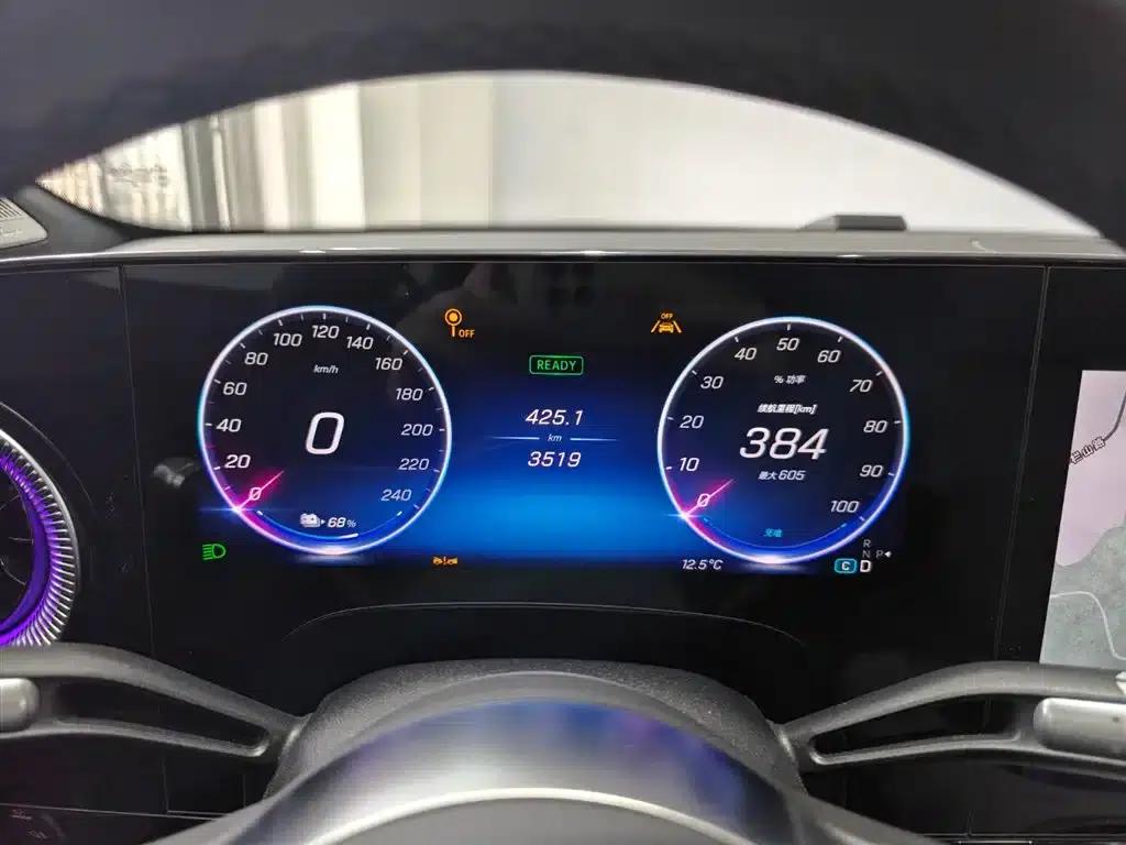 Mercedes-Benz CLA PHEV 2025 300L Extended Range Intelligent Edition — миниатюра 8