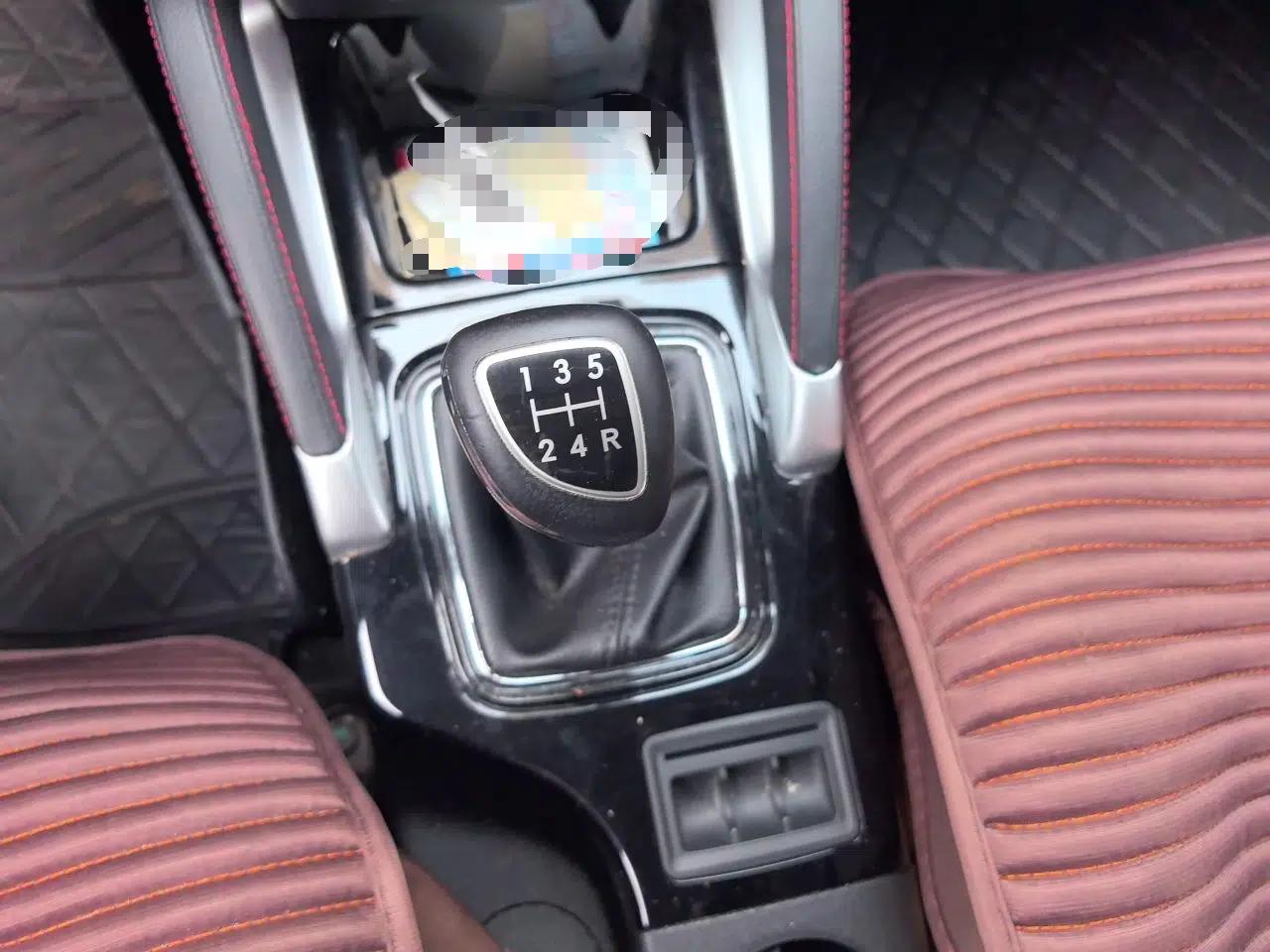 BAIC Senova X35 2016 1.5L Manual Elite Edition — миниатюра 15