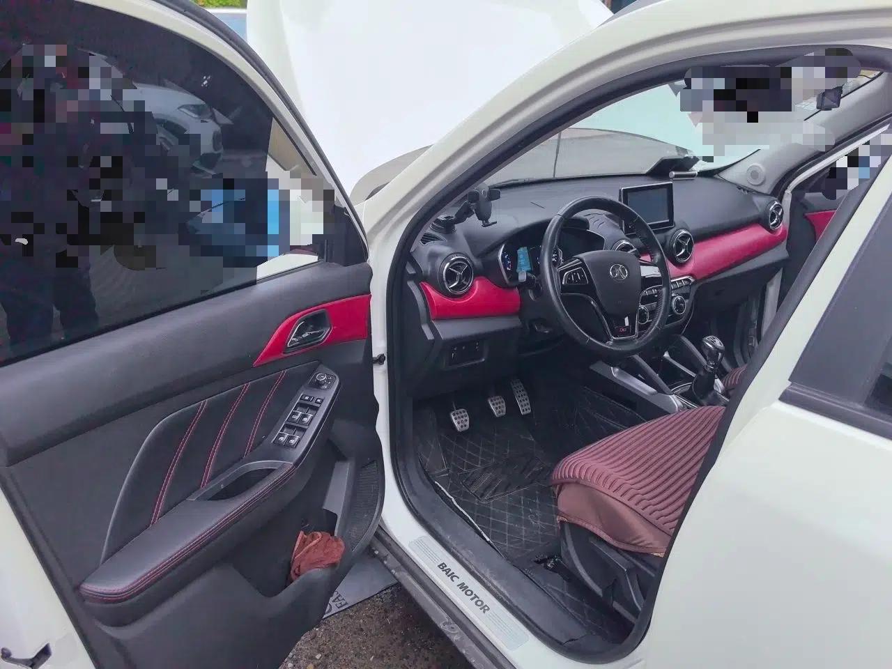 BAIC Senova X35 2016 1.5L Manual Elite Edition — миниатюра 17