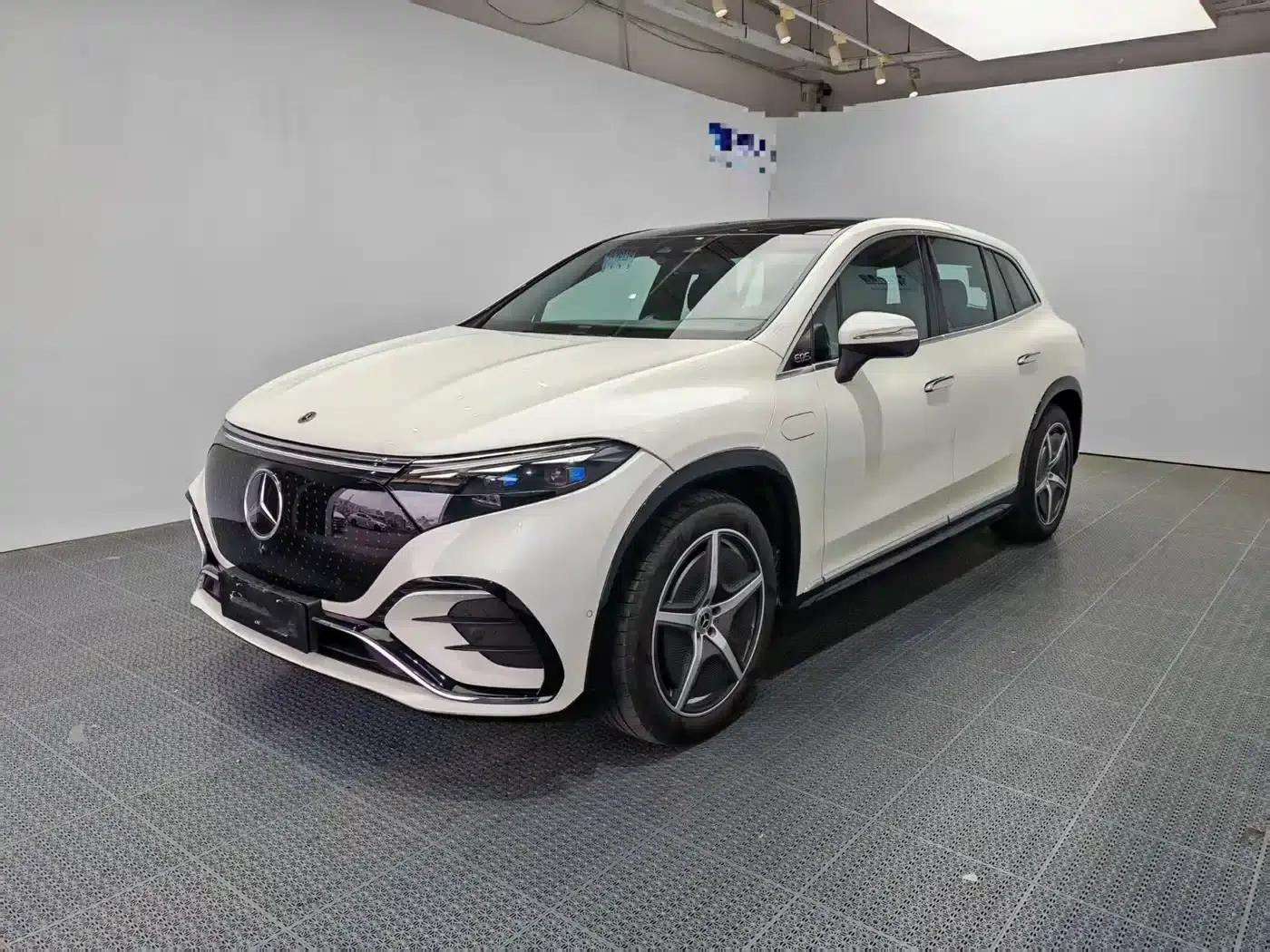 Mercedes-Benz EQS SUV 2023 450 4MATIC Pioneer Edition — миниатюра 1