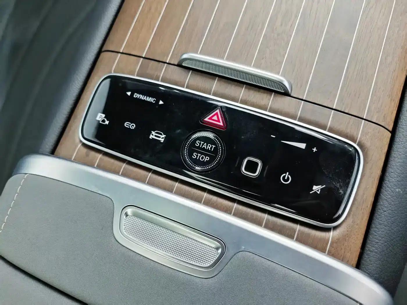 Mercedes-Benz EQS SUV 2023 450 4MATIC Pioneer Edition — миниатюра 5