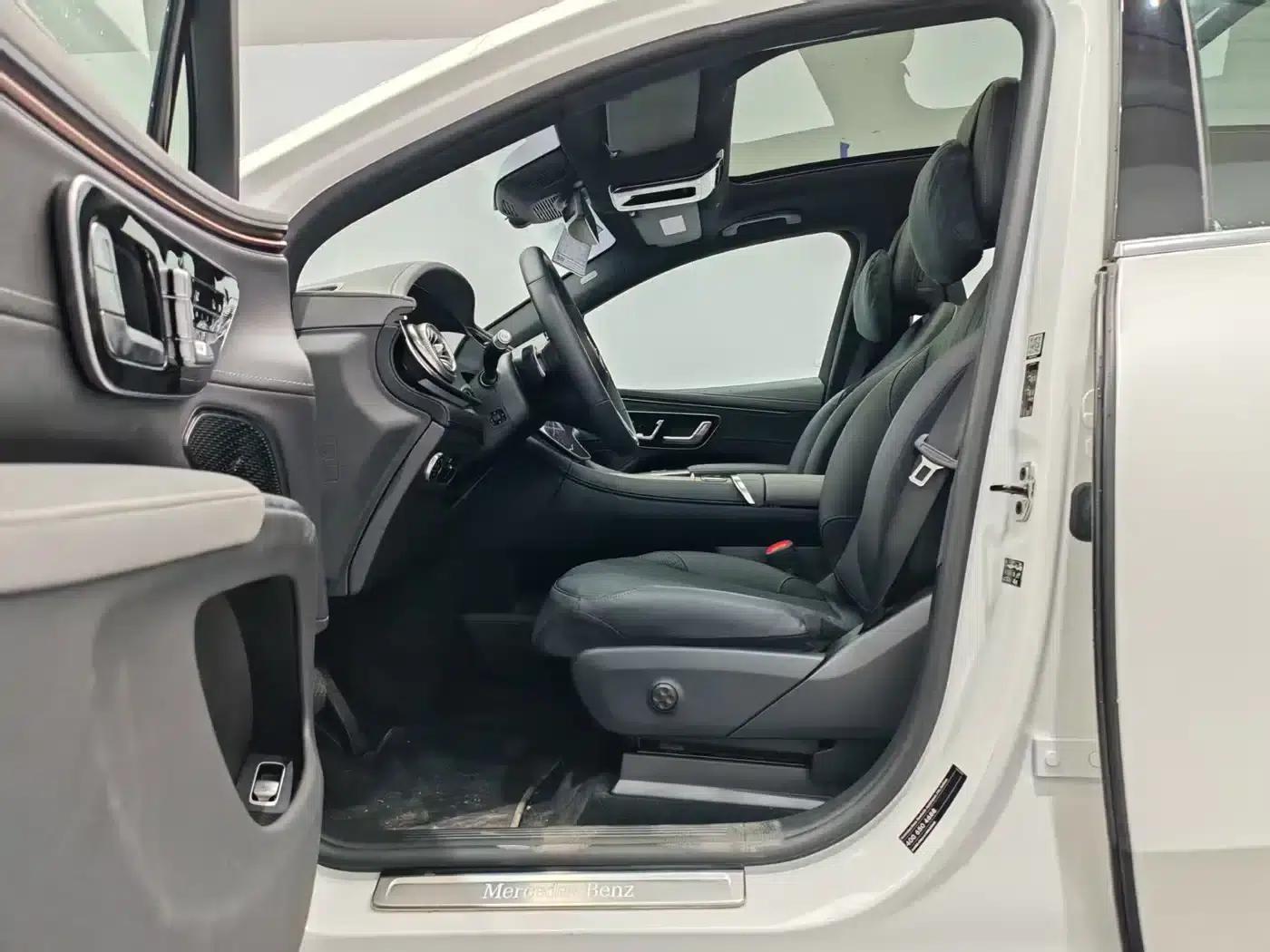 Mercedes-Benz EQS SUV 2023 450 4MATIC Pioneer Edition — миниатюра 10