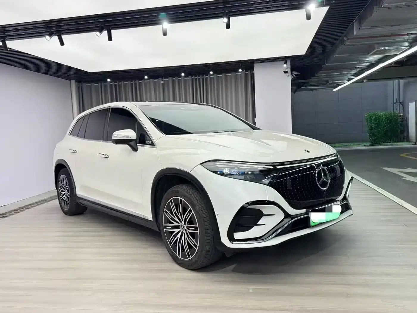 Mercedes-Benz EQS SUV 2023 450 4MATIC Luxury Edition — миниатюра 26