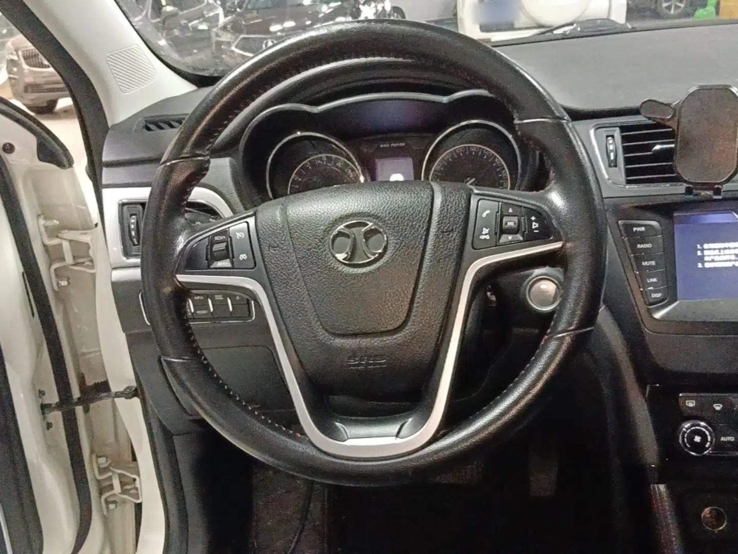 BAIC Senova X55 2016 1.5T CVT Elite Edition — миниатюра 14