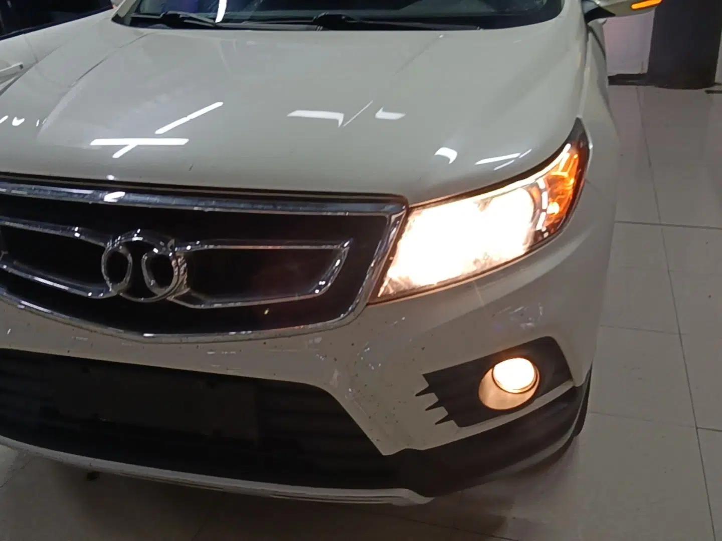 BAIC Senova X55 2016 1.5T CVT Elite Edition — миниатюра 9