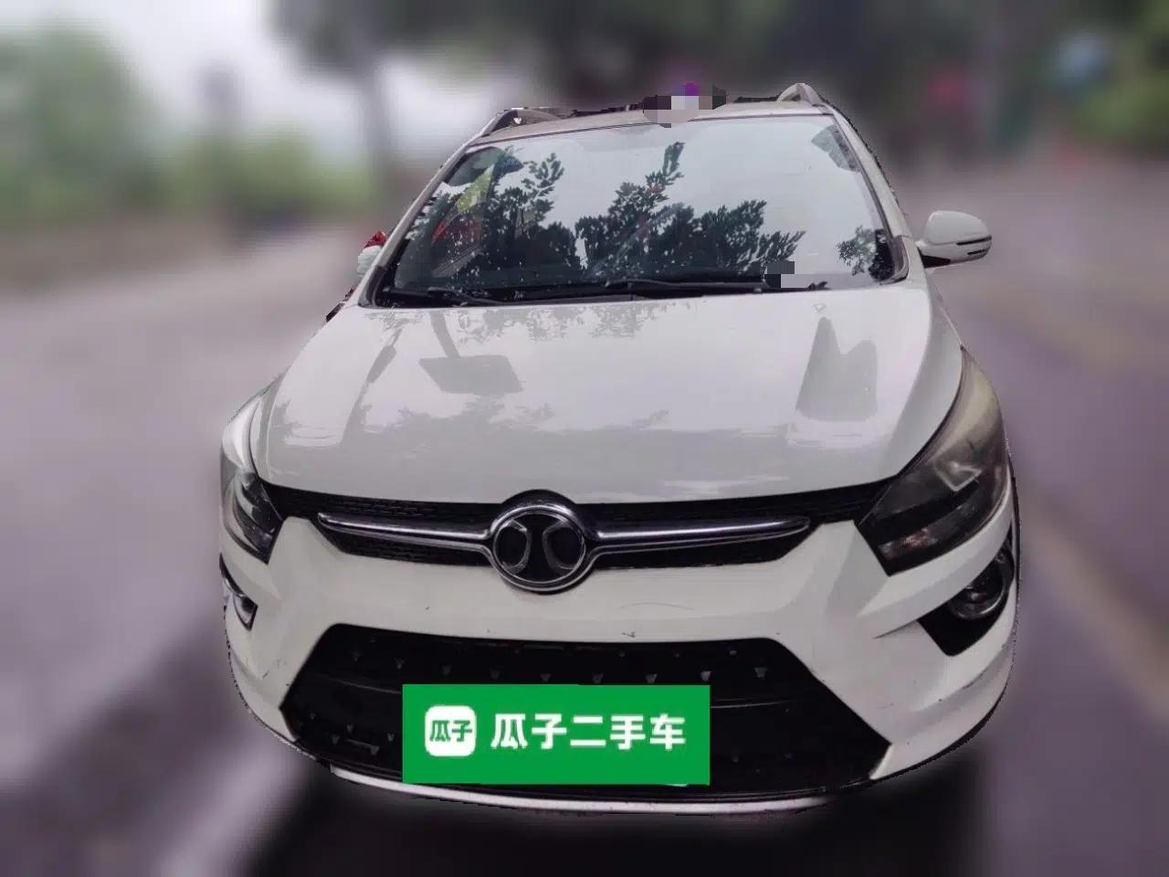 BAIC Senova X25 2015 1.5L Manual Elite Edition — миниатюра 2