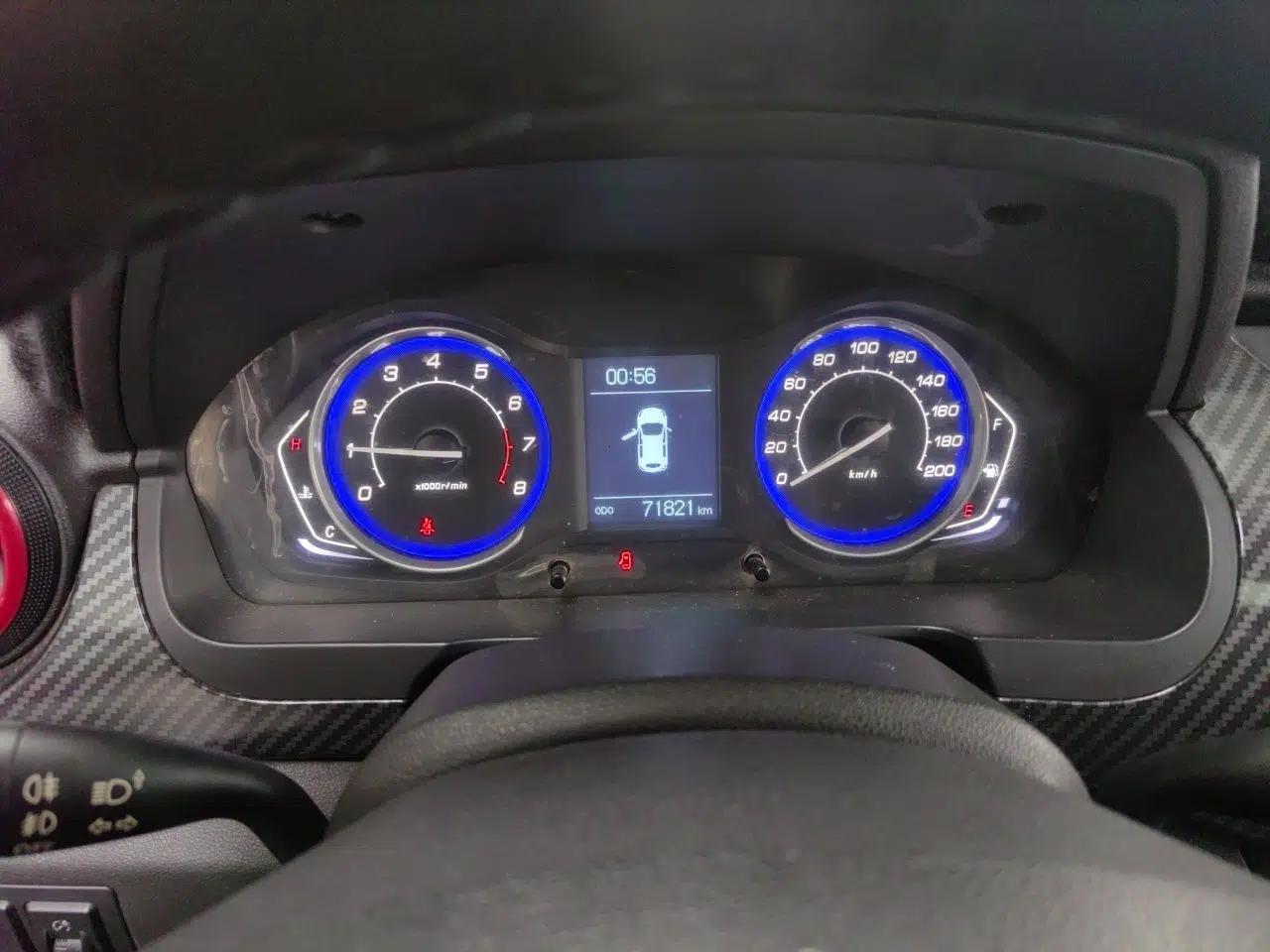 BAIC Senova X25 2015 1.5L Manual Elite Edition — миниатюра 12