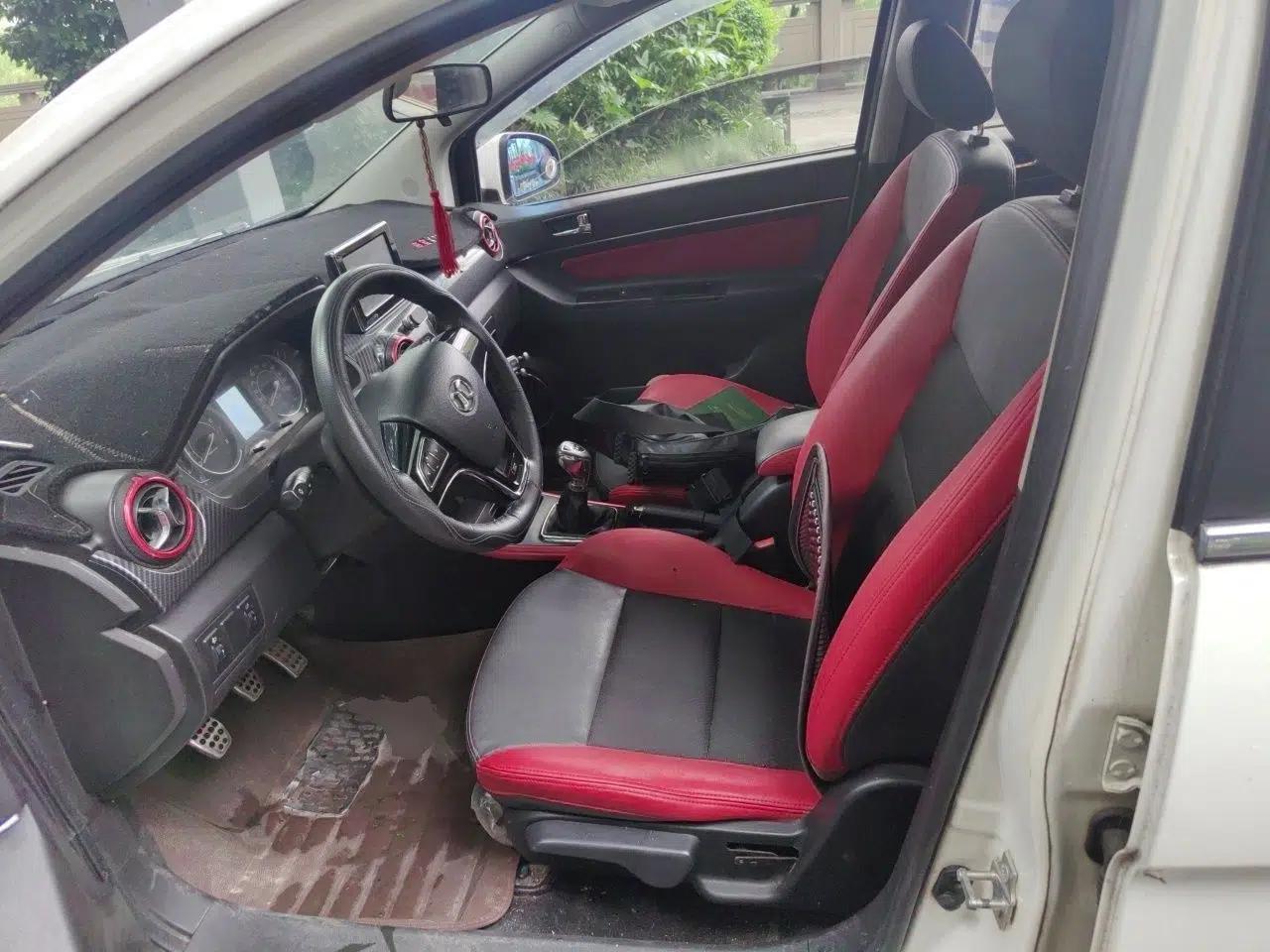 BAIC Senova X25 2015 1.5L Manual Elite Edition — миниатюра 16