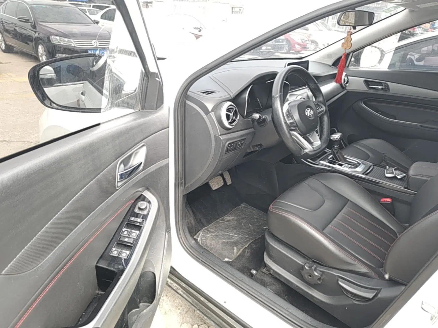 BAIC Beijing X5 2018 1.5T CVT Elite Version National V — миниатюра 18