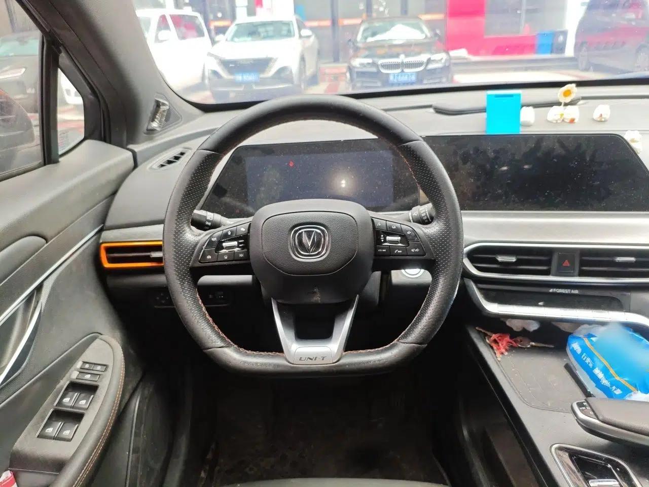 CHANGAN UNI-T 2022 1.5T Prestige Version — миниатюра 11