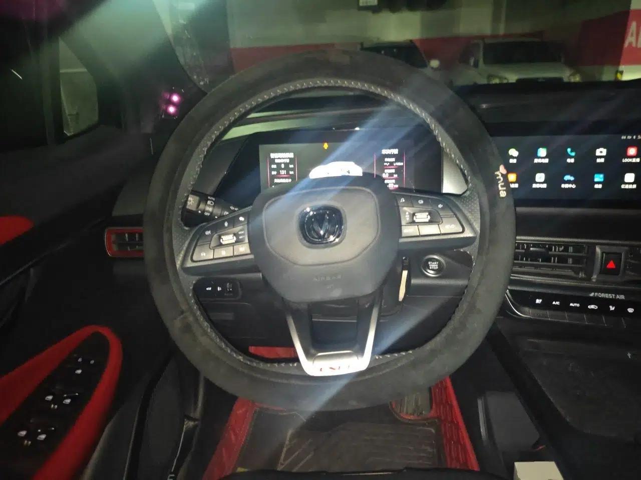 CHANGAN UNI-T 2020 1.5T Flagship Version — миниатюра 11