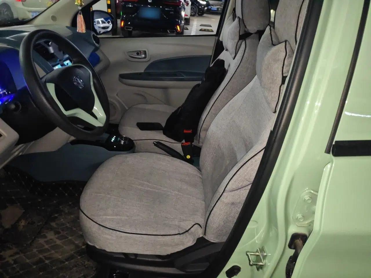 CHANGAN Benni E-Star 2021 National Edition Colorful Version Lithium Iron Phosphate (31.86 kWh) — миниатюра 12