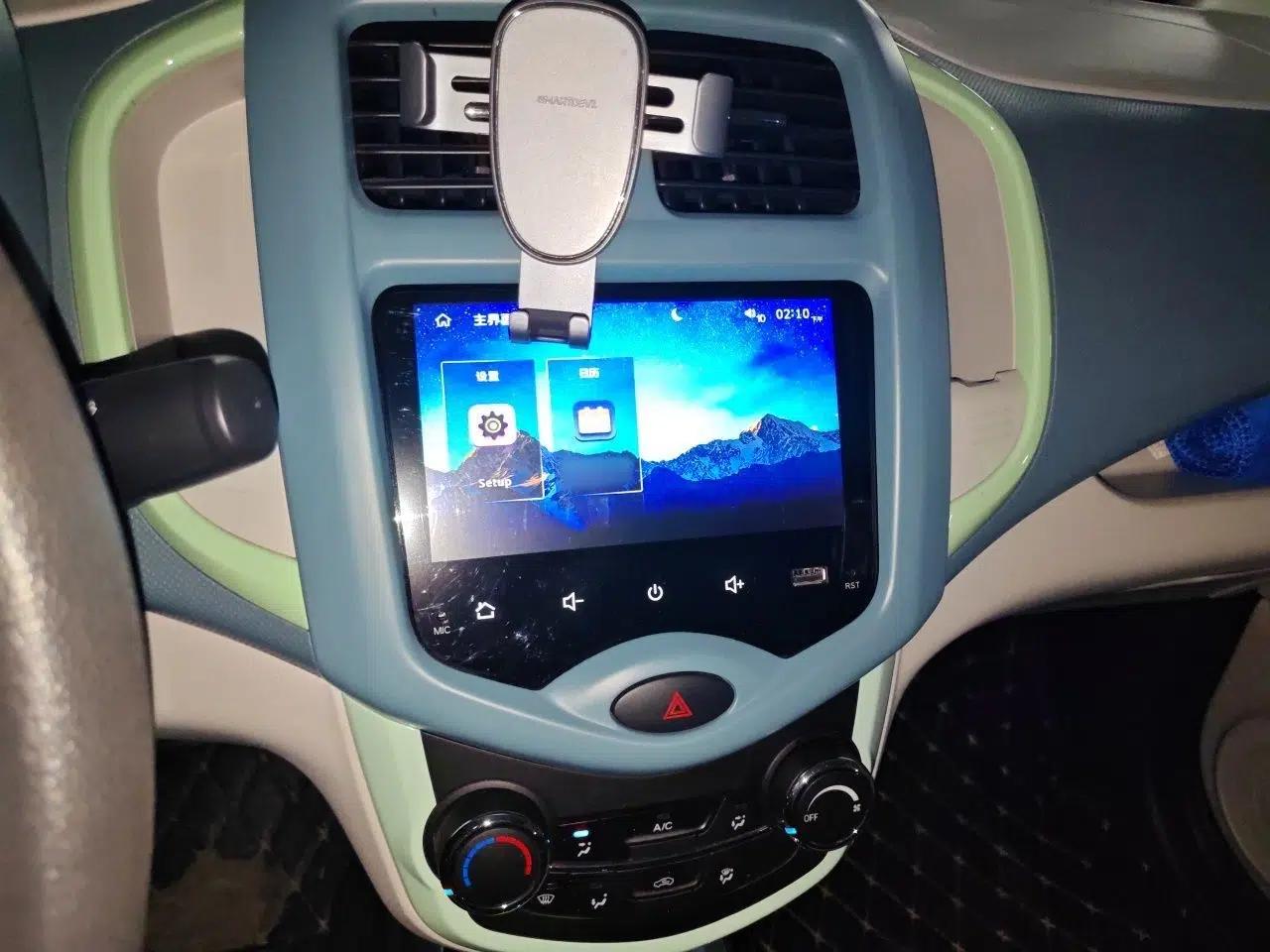 CHANGAN Benni E-Star 2021 National Edition Colorful Version Lithium Iron Phosphate (31.86 kWh) — миниатюра 10