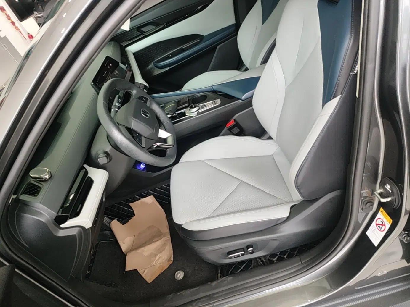 CHANGAN UNI-V iDD 2023 Zhidian iDD 1.5T 113km Smart & Fun Version (Rapid Edition) — миниатюра 18