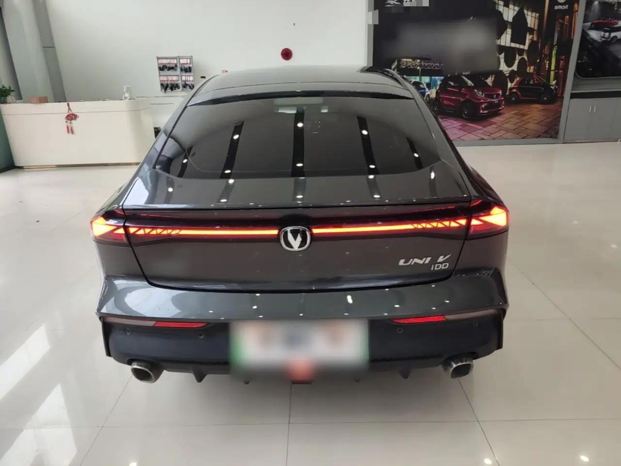 CHANGAN UNI-V iDD 2023 Zhidian iDD 1.5T 113km Smart & Fun Version (Rapid Edition) — миниатюра 5