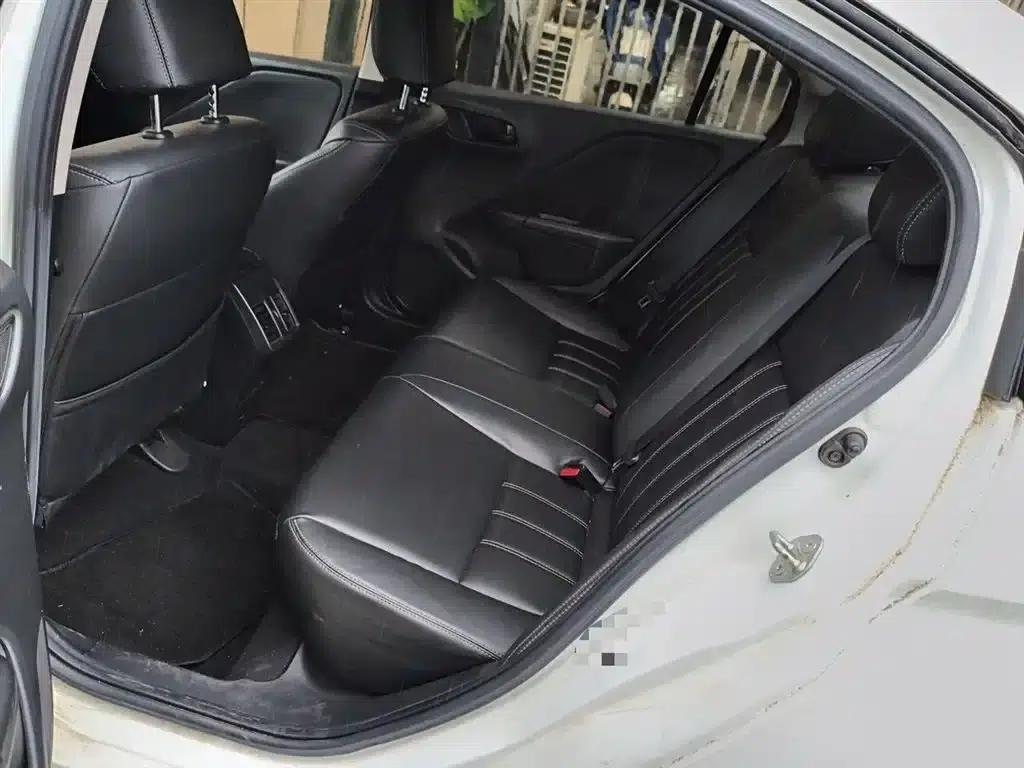 Honda City 2019 1.5L CVT Sport Edition — миниатюра 15