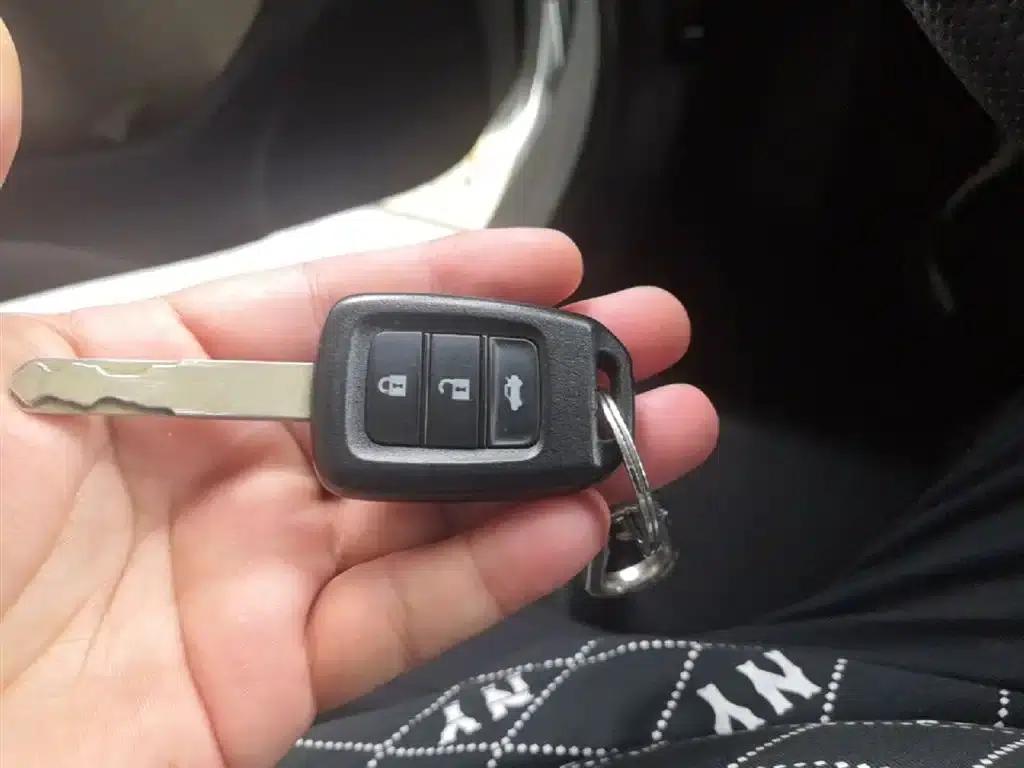 Honda City 2017 1.5L CVT Comfort Edition — миниатюра 9