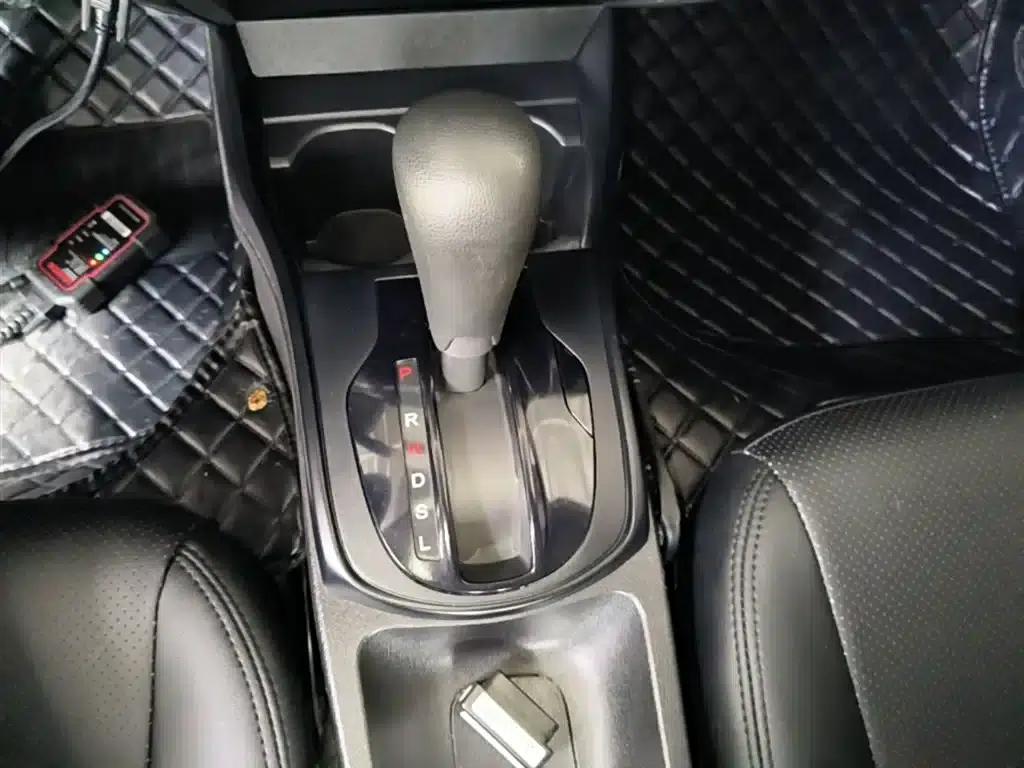 Honda City 2015 1.5L CVT Comfort Edition — миниатюра 14