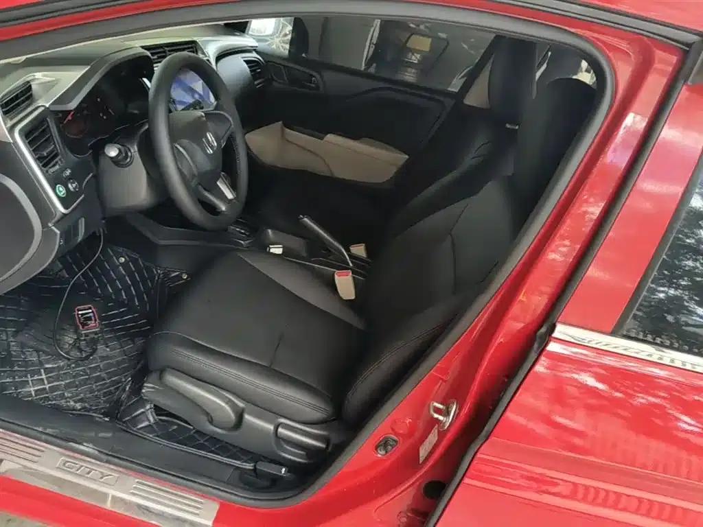 Honda City 2015 1.5L CVT Comfort Edition — миниатюра 15