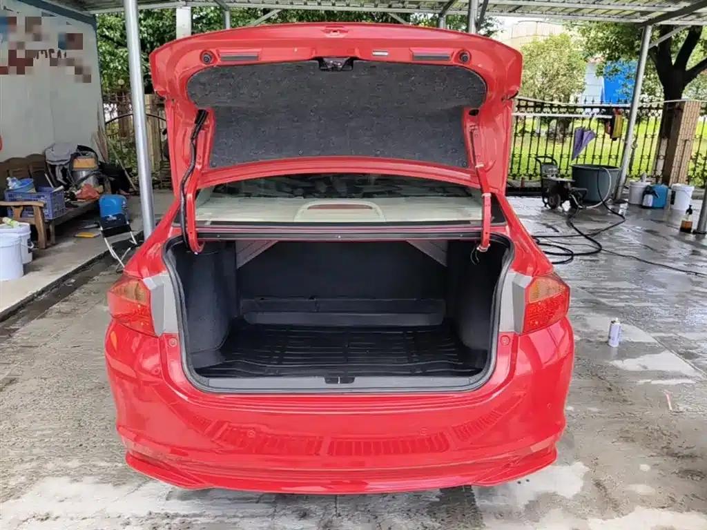 Honda City 2015 1.5L CVT Comfort Edition — миниатюра 19