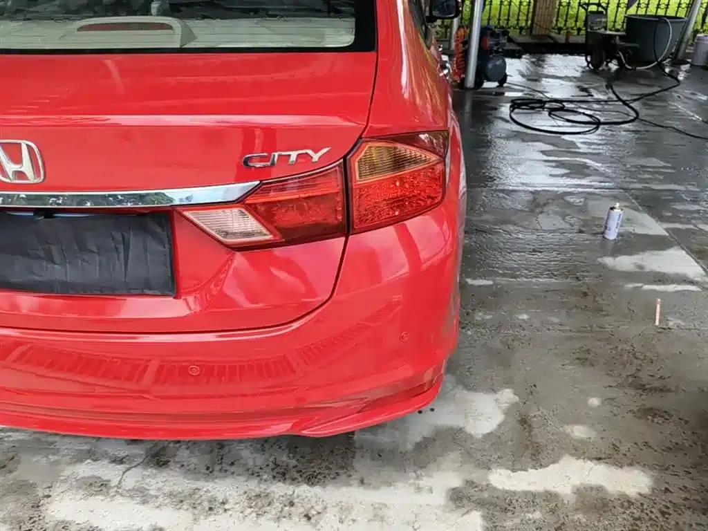 Honda City 2015 1.5L CVT Comfort Edition — миниатюра 8