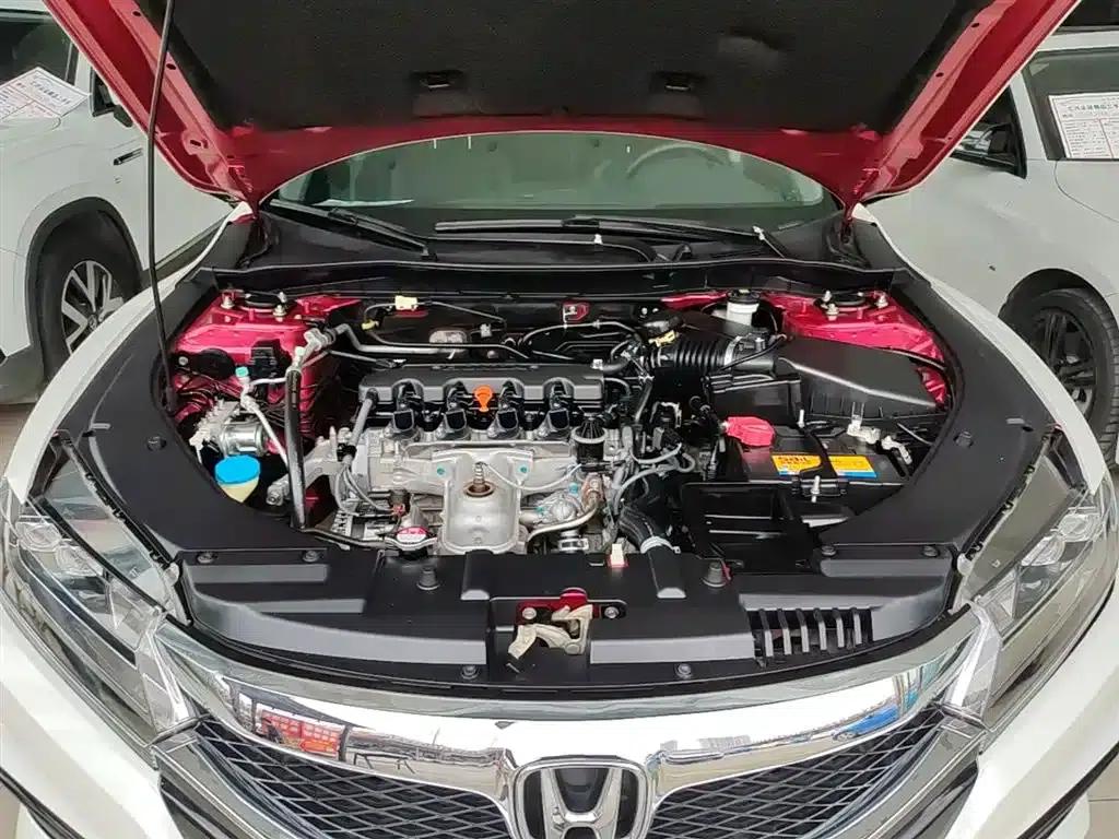 Spirior 2015 2.0L Premium Edition — миниатюра 20