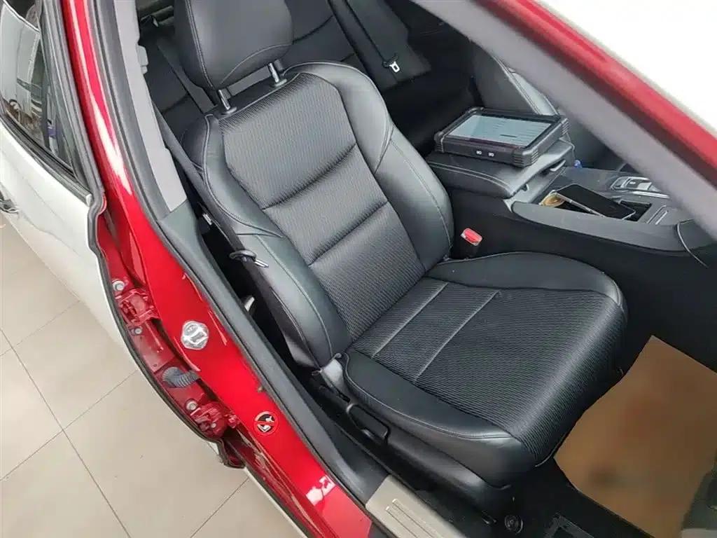 Spirior 2015 2.0L Premium Edition — миниатюра 25