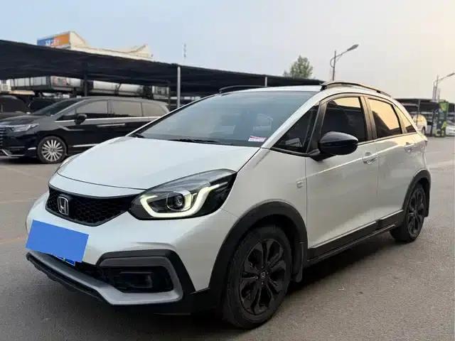LIFE 2021 1.5L CVT CRO-S Fun Edition